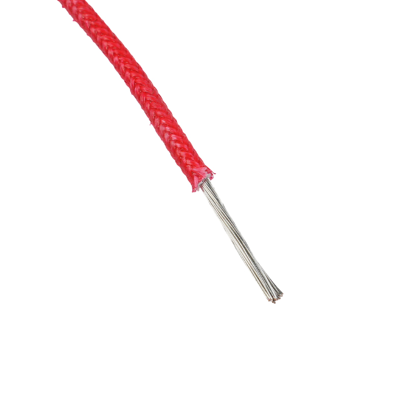 Silikónový gumený drôt AGRP (Braided Wire). Silikónový gumený drôt AGRP (Braided Wire).